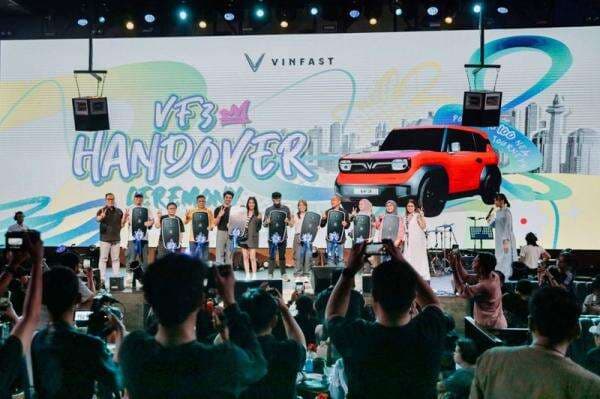 VinFast Indonesia Serah Terima 400 Unit VF3 ke Dealer dan Konsumen