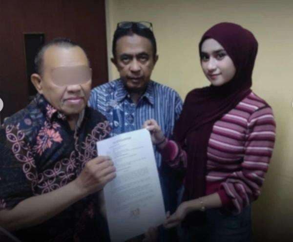 Penampakan Kakek yang Teriak Teroris ke Penumpang TransJakarta Minta Maaf