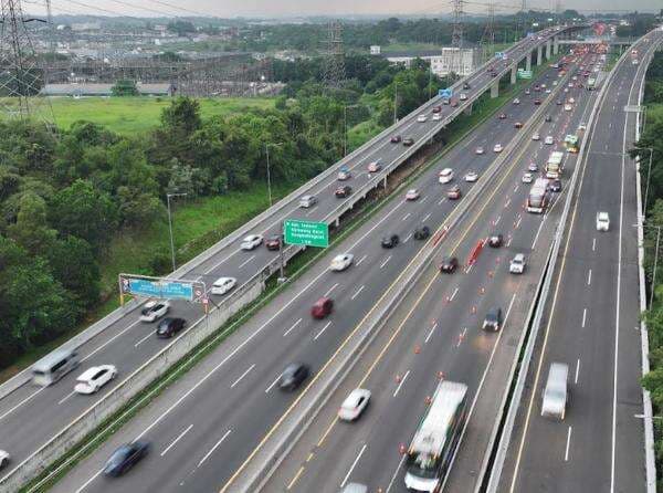 Arus Balik, 56.331 Kendaraan Kembali ke JakartaLewat Tol MBZ