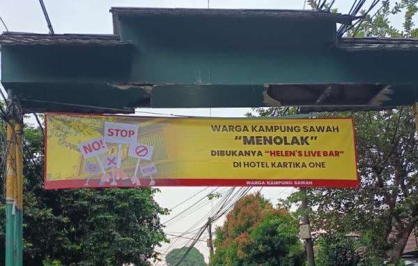 Viral Tolak Pembukaan Helen's Night Mart, Warga Lenteng Agung: Jual Miras Dekat Tempat Ibadah!