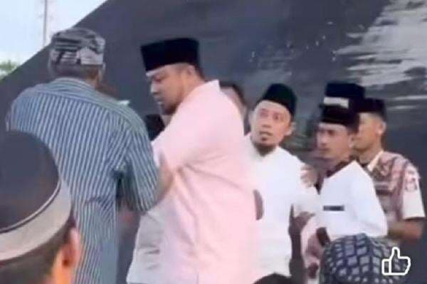 Viral Panitia dan Jemaah Salat Id di Lapangan Karebosi Makassar Nyaris Bentrok