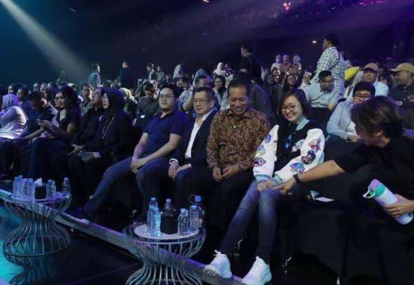Momen Wamen Ekraf Irene Umar Nikmati HUT ke-36 RCTI, Ikut Goyang Bersama