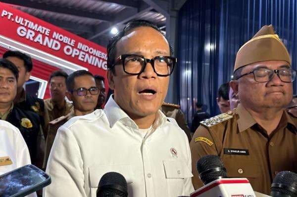 Wamenaker Noel Kena OTT KPK, Jokowi: Hormati Proses Hukum