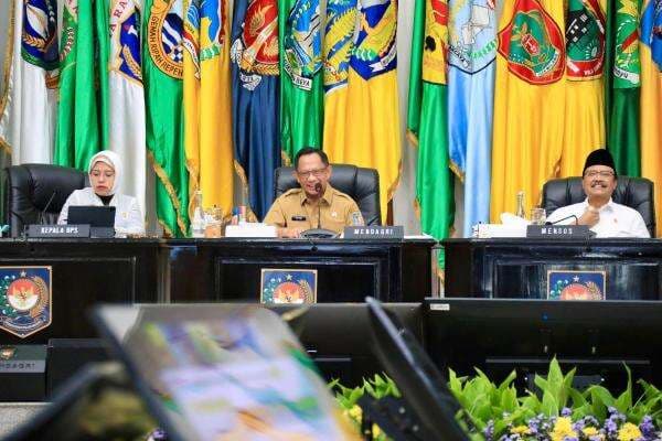 Mendagri Sebut Inflasi RI Masih Terkendali, Bikin Senang Konsumen