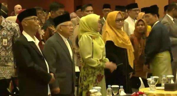 Wapres Hadiri Puncak Perayaan Milad ke-49 MUI di Hotel BorobudurÂ 