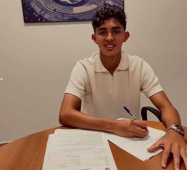 Jalin Kontrak Profesional dengan Sao Paulo FC, Begini Perasaan Welber Jardim