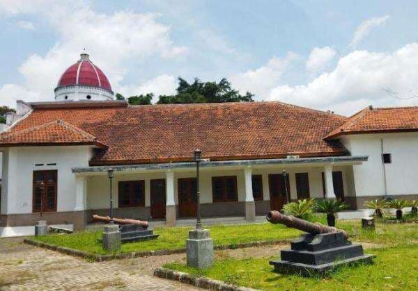 Melihat Hotel Khusus Pejabat Tinggi Belanda saat Pembangunan Kota Malang