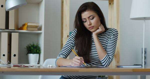 Hidupkan Semangat Kerja Usai Long Weekend, Pakai 5 Cara Ini Moms