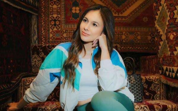 Wulan Guritno Tak Terima Disebut Doyan Brondong oleh Maia Estianty