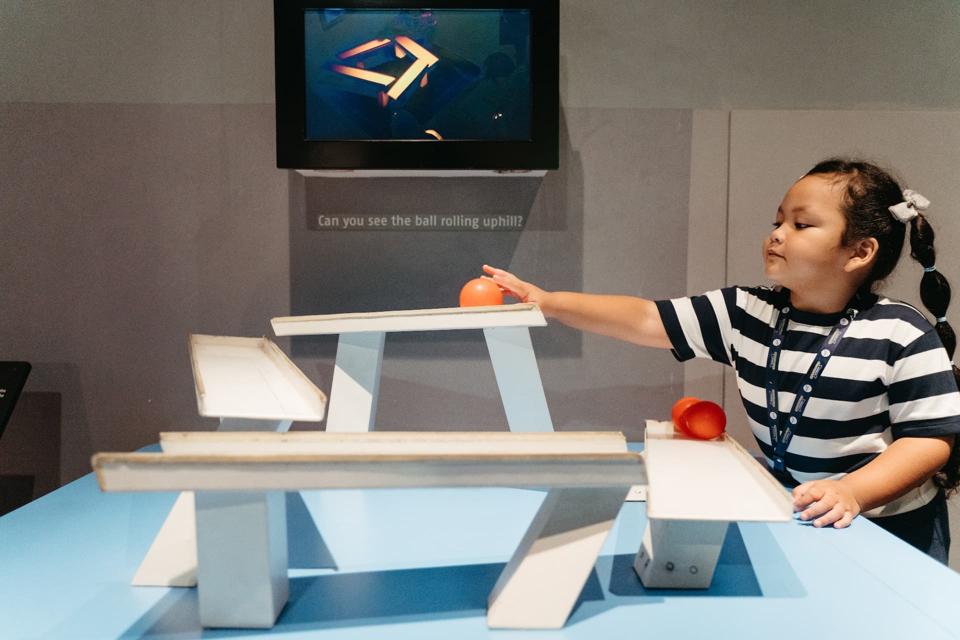 Nutrilon Royal Science Camp to Singapore Kenalkan Science Sejak Dini