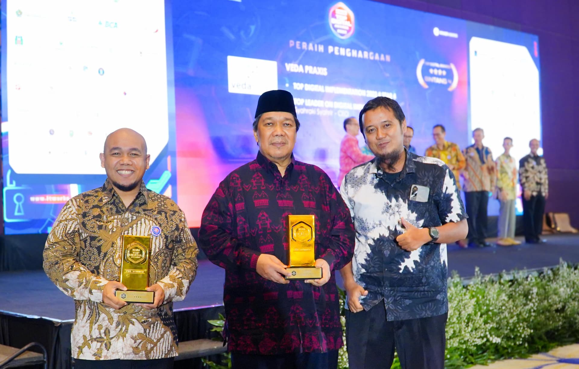 Lakukan Transformasi Digital, BAZNAS RI Raih Dua Penghargaan Top Digital Awards 2023