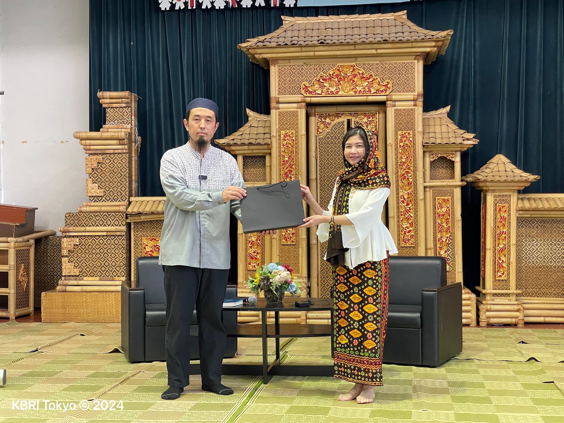 Ratusan Warga Jepang Antusias Belajar Islam Indonesia dalam Indonesia Islamic Cultural Festival