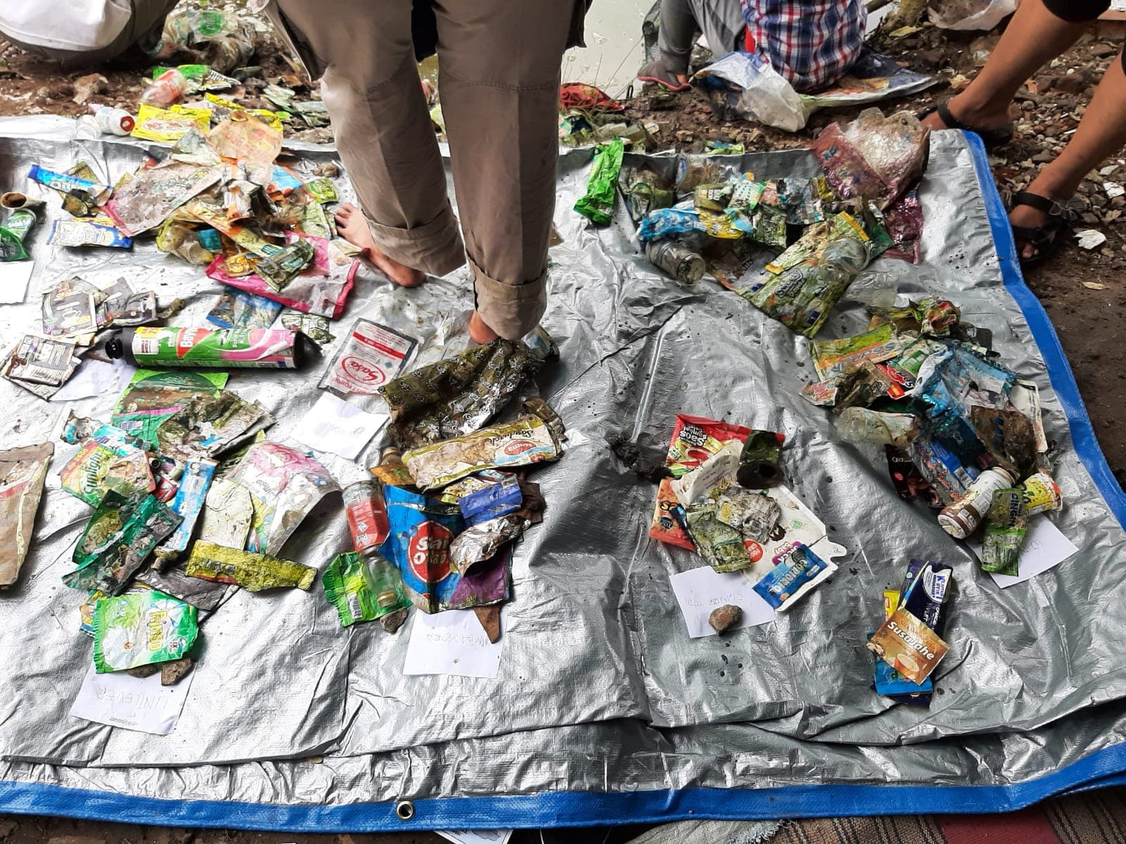 Saset Penyumbang Sampah Plastik Terbesar di Indonesia