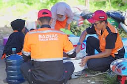 BAZNAS Hadirkan Mobil Dapur Umum dan Mobil Klinik Layani Penyintas Korban Banjir Bandang Sumbar