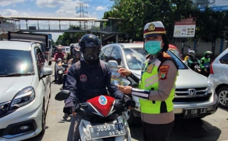 Polisi Gelar Operasi Patuh 8-21 Juni Seluruh Indonesia, Bakal Fokus ke Pelanggaran Pelat Nomor Polisi Gelar Operasi Patuh 8-21 Juni Seluruh Indonesia, Bakal Fokus ke Pelanggaran Pelat Nomor