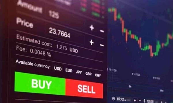 IHSG Mendekati Titik Terendah, Investor Harus Panik atau Justru Beli? IHSG Mendekati Titik Terendah, Investor Harus Panik atau Justru Beli?