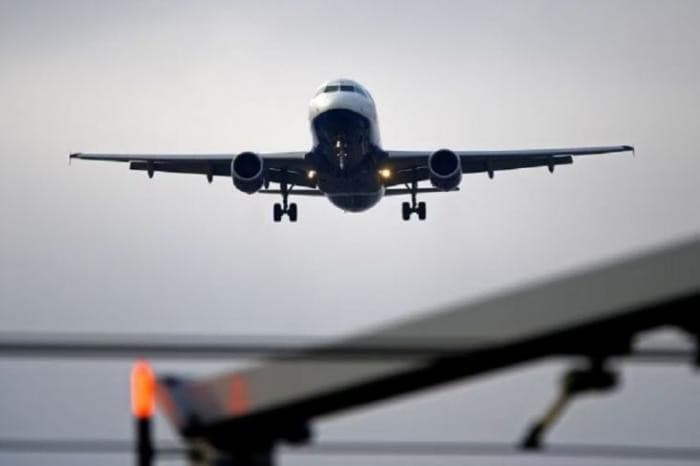 Ruang Udara Iran Masih Ditutup, Penerbangan RI ke Timteng dan Eropa Memutar ke India Ruang Udara Iran Masih Ditutup, Penerbangan RI ke Timteng dan Eropa Memutar ke India