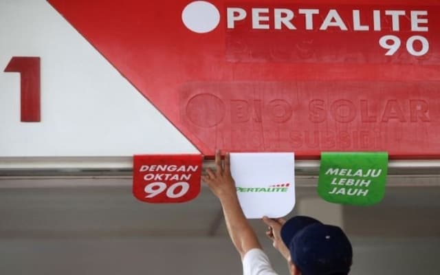 BBM Subsidi dan Tarif Listrik Tak Naik di Tengah Gejolak Rupiah-Harga Minyak BBM Subsidi dan Tarif Listrik Tak Naik di Tengah Gejolak Rupiah-Harga Minyak
