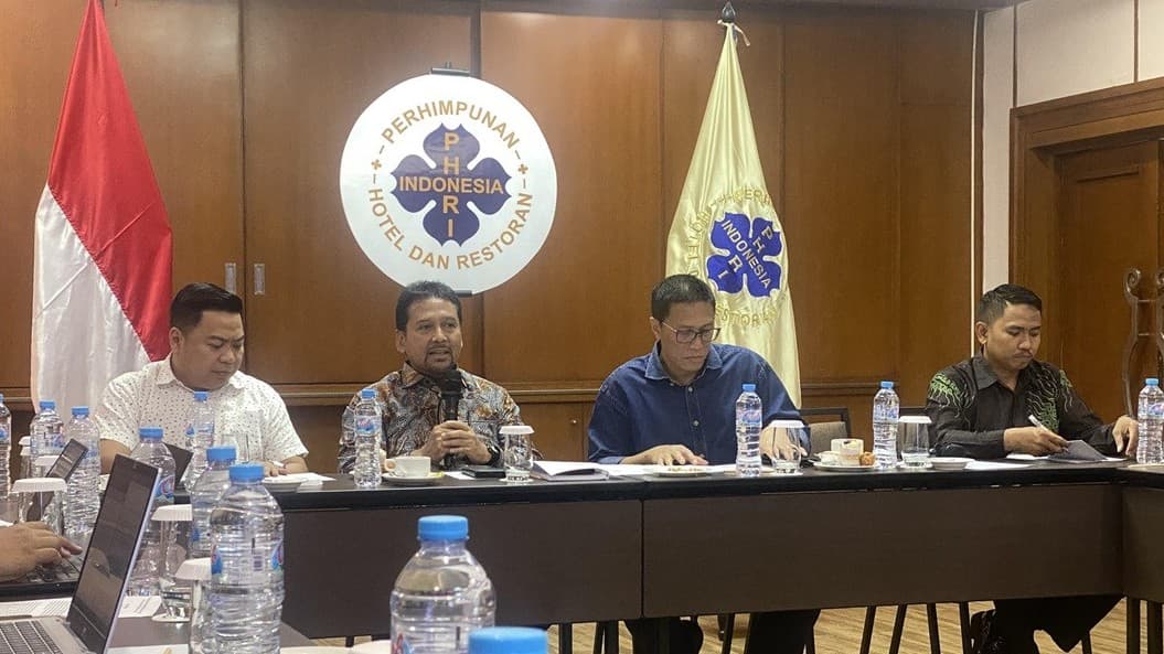 PHRI Tekankan Sektor Pariwisata Punya Efek Ganda Dongkrak Ekonomi PHRI Tekankan Sektor Pariwisata Punya Efek Ganda Dongkrak Ekonomi