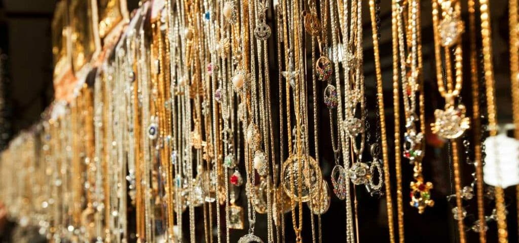 Diminati Pasar Global, Ekspor Perhiasan RI Tembus USD4,05 Miliar Diminati Pasar Global, Ekspor Perhiasan RI Tembus USD4,05 Miliar