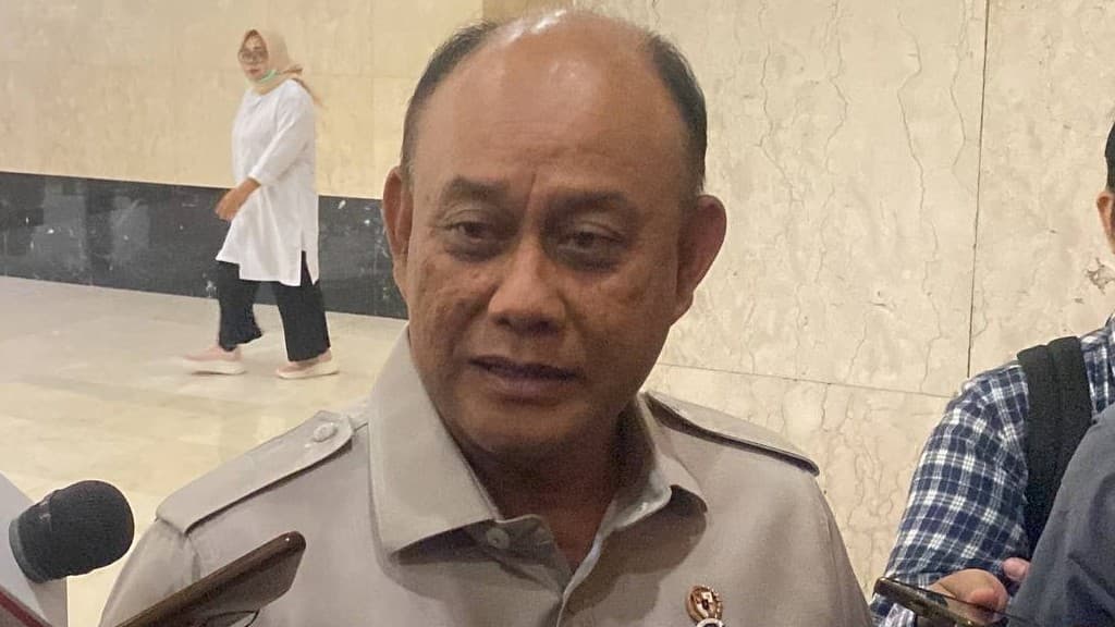 Dadan Hindayana Sebut Motor Berlogo BGN yang Viral di Medsos Belum Dibagikan ke SPPG Dadan Hindayana Sebut Motor Berlogo BGN yang Viral di Medsos Belum Dibagikan ke SPPG