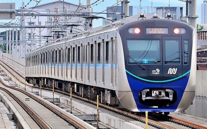 Pramono Teken Pergub Soal Pegawai Bergaji di Bawah Rp6,2 Juta Gratis Naik Transjakarta hingga LRT Pramono Teken Pergub Soal Pegawai Bergaji di Bawah Rp6,2 Juta Gratis Naik Transjakarta hingga LRT