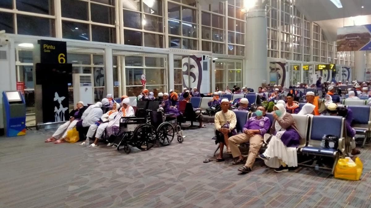 Kemenhaj Perkuat Satgas Pencegahan Haji Nonprosedural, 80 Keberangkatan WNI Ditunda Kemenhaj Perkuat Satgas Pencegahan Haji Nonprosedural, 80 Keberangkatan WNI Ditunda