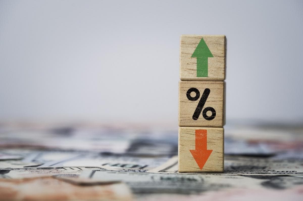 Penurunan BI Rate Dinilai Jadi Penopang Pertumbuhan di Tengah Risiko Global Penurunan BI Rate Dinilai Jadi Penopang Pertumbuhan di Tengah Risiko Global