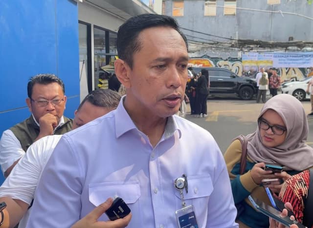 Dirut Bulog Sebut Harga Ekspor Beras ke Malaysia Berpotensi di Atas Rp16.000 per Kg Dirut Bulog Sebut Harga Ekspor Beras ke Malaysia Berpotensi di Atas Rp16.000 per Kg