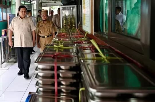 Kepala BGN Lapor Ada 15 Kasus Program MBG di Desember 2025, Begini Respons Prabowo Kepala BGN Lapor Ada 15 Kasus Program MBG di Desember 2025, Begini Respons Prabowo