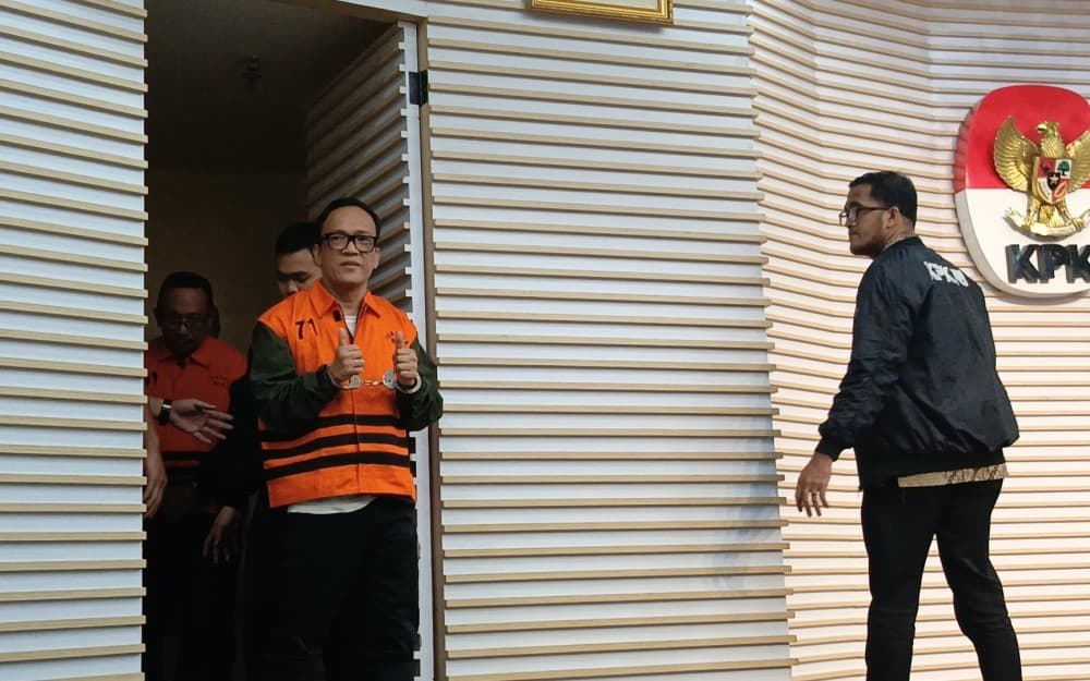 Ironi Eks Wamenaker Noel Ebenezer, Dulu Teriak Koruptor Dihukum Mati Kini Ditangkap KPK Ironi Eks Wamenaker Noel Ebenezer, Dulu Teriak Koruptor Dihukum Mati Kini Ditangkap KPK