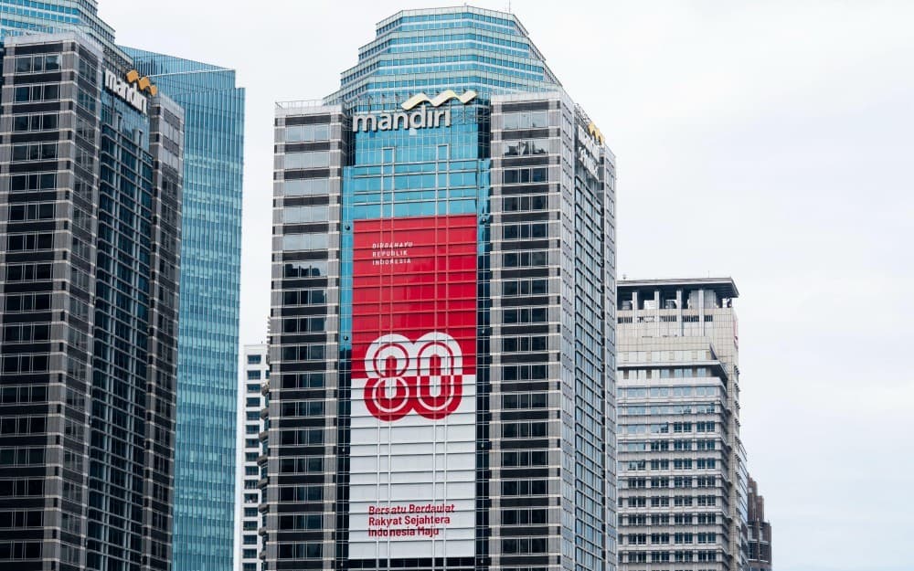 Bank Mandiri (BMRI) Pertahankan Gelar Best Bank in Indonesia Tiga Tahun Berturut-turut Bank Mandiri (BMRI) Pertahankan Gelar Best Bank in Indonesia Tiga Tahun Berturut-turut