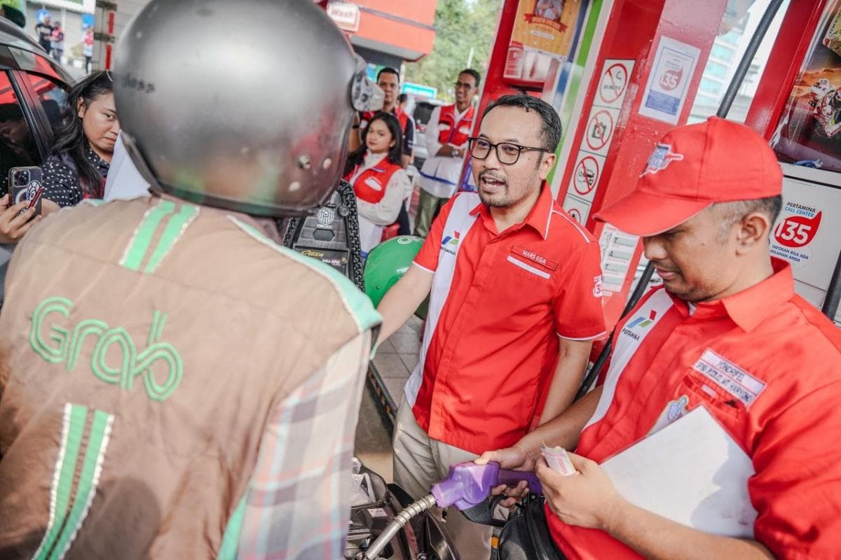 Direksi Pertamina Patra Niaga Pantau SPBU Pastikan Kualitas Pelayanan Terjaga Direksi Pertamina Patra Niaga Pantau SPBU Pastikan Kualitas Pelayanan Terjaga