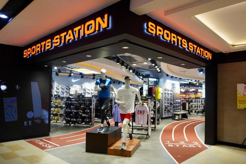 Mitra Adiperkasa (MAPI) Kantongi Laba Bersih Rp2,2 Triliun di 2025 Mitra Adiperkasa (MAPI) Kantongi Laba Bersih Rp2,2 Triliun di 2025