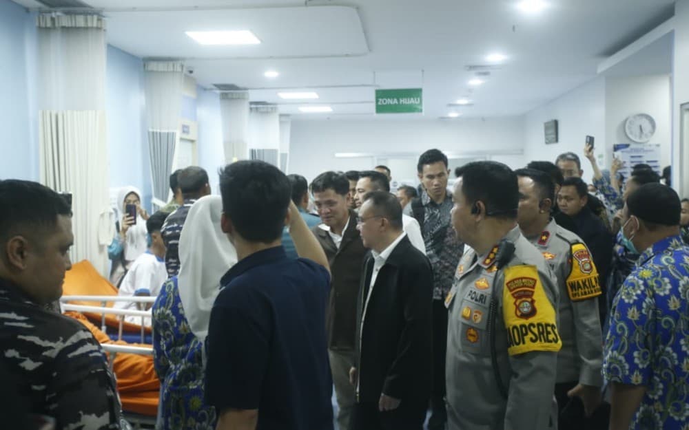 Buntut Ledakan di SMAN 72 Jakarta, Wakil Ketua DPR Soroti Penggunaan Gadget dan Media Sosial Buntut Ledakan di SMAN 72 Jakarta, Wakil Ketua DPR Soroti Penggunaan Gadget dan Media Sosial