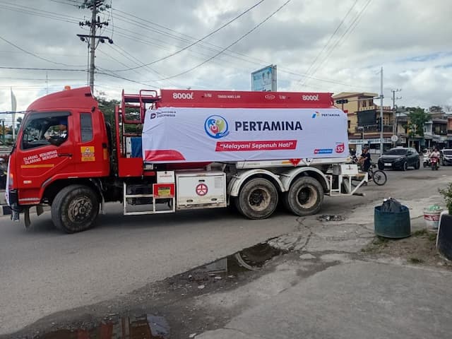 Pertamina Kerahkan Berbagai Berbagai Armada, Penyaluran BBM Akhirnya Tembus Takengon Aceh Pertamina Kerahkan Berbagai Berbagai Armada, Penyaluran BBM Akhirnya Tembus Takengon Aceh