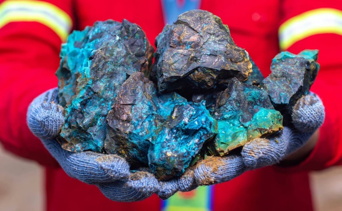 Saham Tambang Nikel Melambung, MBMA dan MDKA Pimpin Kenaikan Saham Tambang Nikel Melambung, MBMA dan MDKA Pimpin Kenaikan