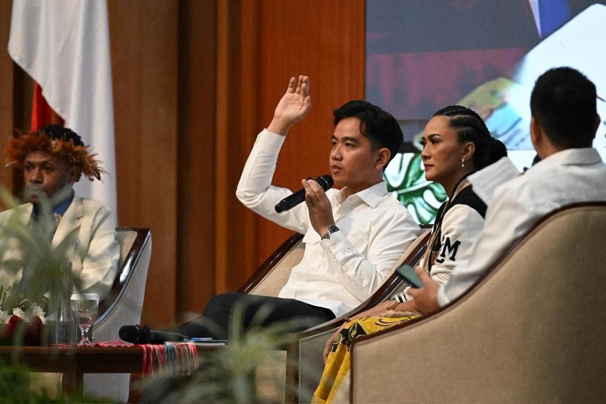 Basuki Hadimuljono Sebut Wapres Bakal Ngantor di IKN Tahun Ini, Kantor dan Furnitur Sudah Siap Basuki Hadimuljono Sebut Wapres Bakal Ngantor di IKN Tahun Ini, Kantor dan Furnitur Sudah Siap