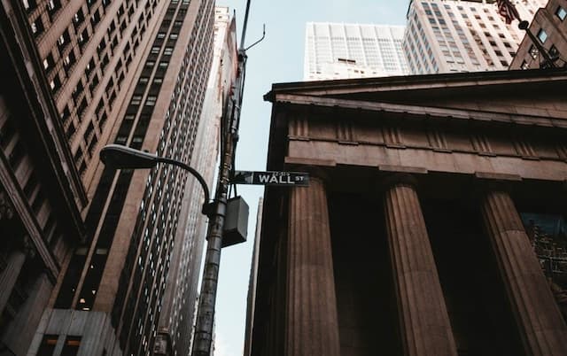 Wall Street Menguat, S&P 500-Nasdaq Pecah Rekor di Tengah Harapan Perdamaian Timteng Wall Street Menguat, S&P 500-Nasdaq Pecah Rekor di Tengah Harapan Perdamaian Timteng