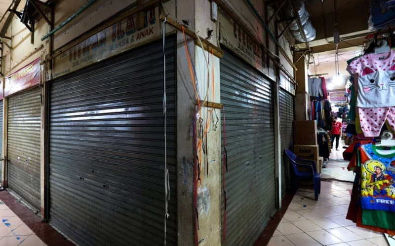 Pemprov DKI Jakarta Akan Tata Pasar Palmerah, Pasang Pelican Crossing ke Akses Menuju Stasiun Pemprov DKI Jakarta Akan Tata Pasar Palmerah, Pasang Pelican Crossing ke Akses Menuju Stasiun