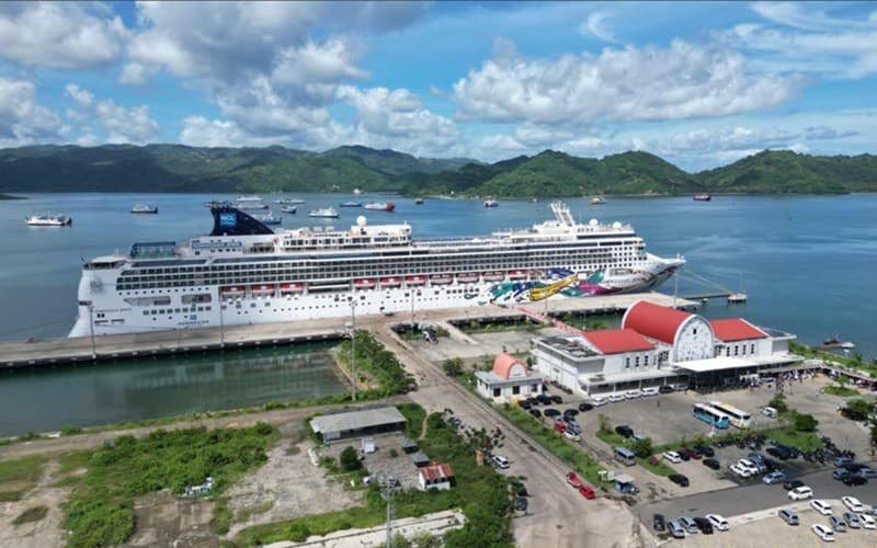 Pelindo Multi Terminal Layani 49 Kunjungan Kapal Pesiar Sepanjang 2025 Pelindo Multi Terminal Layani 49 Kunjungan Kapal Pesiar Sepanjang 2025