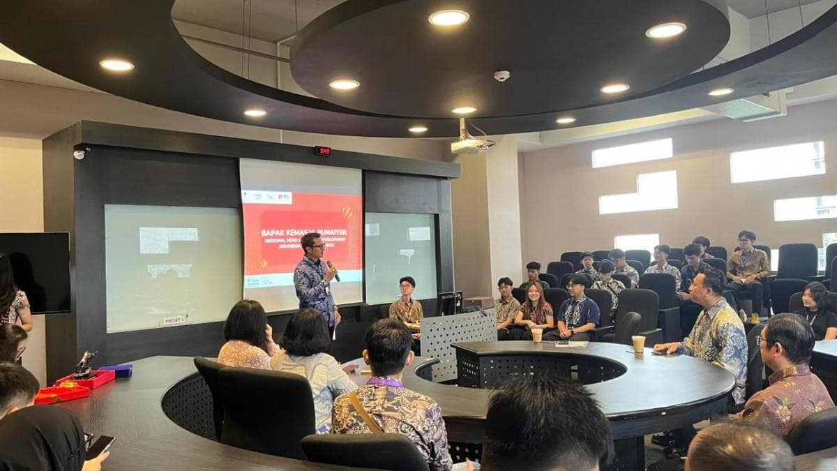 Perkuat Pembelajaran Berbasis Praktik, Galeri Investasi BEI Hadir di Binus Alam Sutera Perkuat Pembelajaran Berbasis Praktik, Galeri Investasi BEI Hadir di Binus Alam Sutera