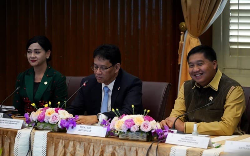 Menteri PKP Siapkan Aturan Tenor Cicilan Rumah Subsidi 30 Tahun Menteri PKP Siapkan Aturan Tenor Cicilan Rumah Subsidi 30 Tahun