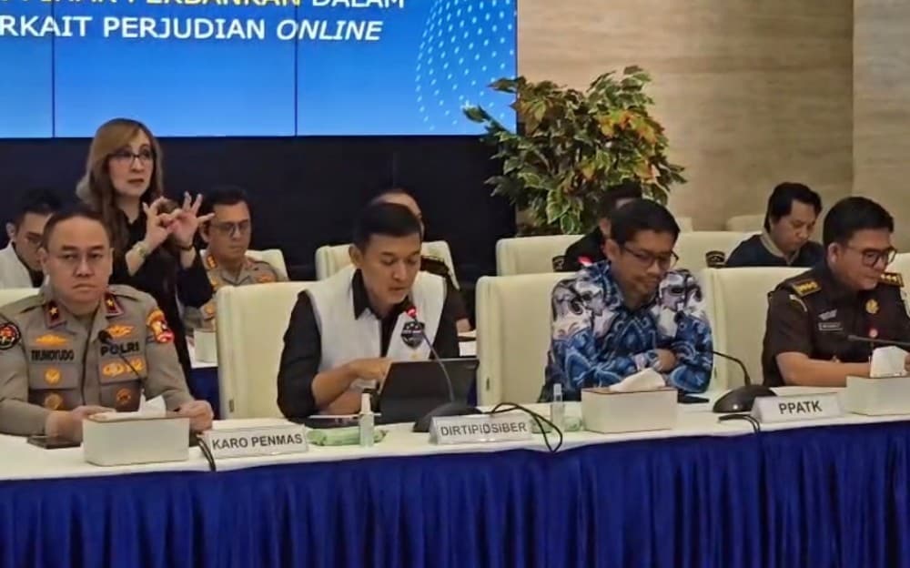 Polri Serahkan Uang Rp58 Miliar Hasil Pencucian Uang Judi Online ke Kejaksaan Polri Serahkan Uang Rp58 Miliar Hasil Pencucian Uang Judi Online ke Kejaksaan