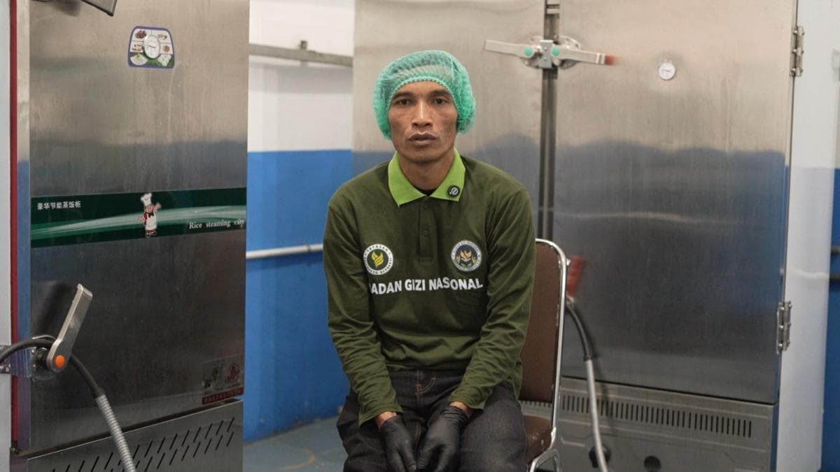 Kisah Inspiratif Susanto, Difabel yang Tetap Mencari Nafkah di Dapur MBG Kisah Inspiratif Susanto, Difabel yang Tetap Mencari Nafkah di Dapur MBG