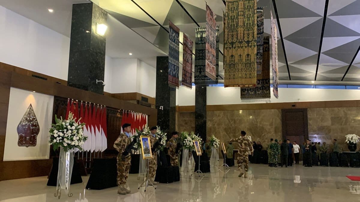 Prabowo akan Beri Penghormatan untuk Tiga Prajurit TNI yang Gugur di Lebanon Prabowo akan Beri Penghormatan untuk Tiga Prajurit TNI yang Gugur di Lebanon