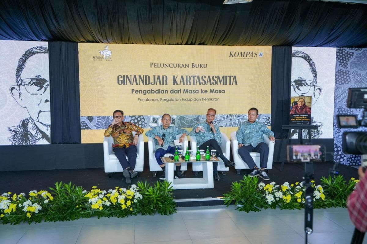 Mantan Menko Ekuin Ginandjar Kartasasmita Ungkap Kunci Utama Kembalikan Nilai Tukar Rupiah Mantan Menko Ekuin Ginandjar Kartasasmita Ungkap Kunci Utama Kembalikan Nilai Tukar Rupiah