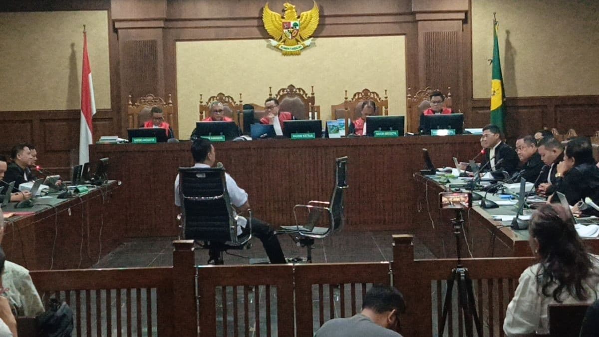 BPKP Sebut Pengadaan Laptop Chromebook Era Nadiem Rugikan Negara Rp1,5 Triliun BPKP Sebut Pengadaan Laptop Chromebook Era Nadiem Rugikan Negara Rp1,5 Triliun