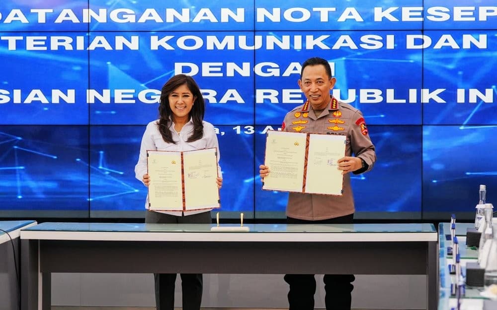 Lindungi Warga dari Kejahatan Ruang Digital, Polri Teken MoU dengan Komdigi Lindungi Warga dari Kejahatan Ruang Digital, Polri Teken MoU dengan Komdigi