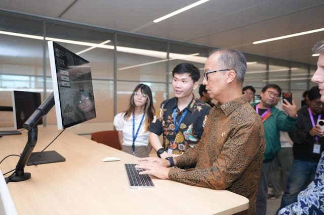 Menperin Resmikan Apple Developer Institute, Kembangkan Gim hingga AI Menperin Resmikan Apple Developer Institute, Kembangkan Gim hingga AI